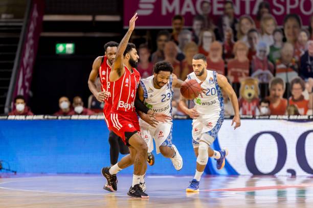 了更多荣耀 了更多荣耀